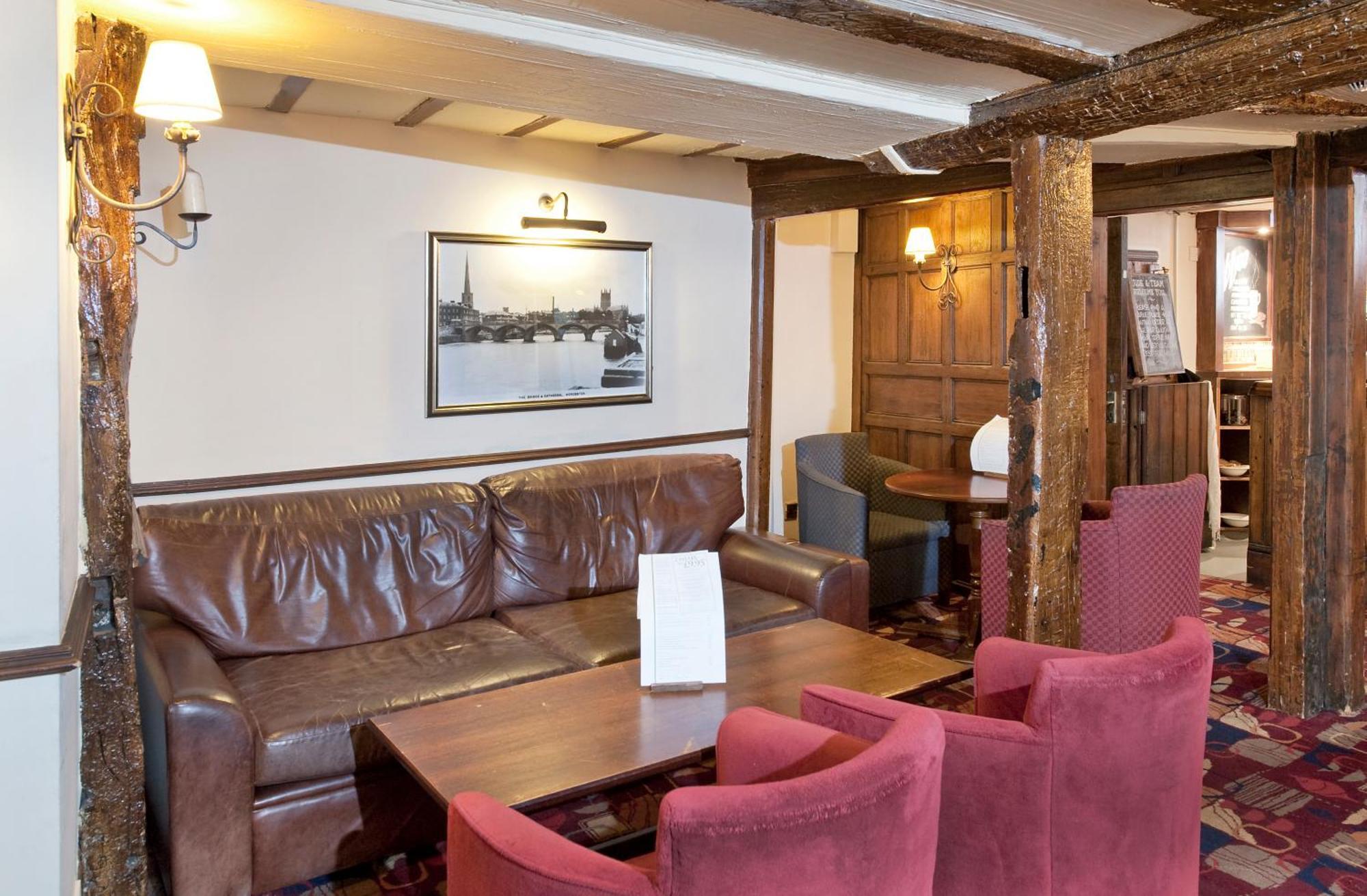 Ye Olde Talbot Hotel By Greene King Inns Worcester Restaurant photo